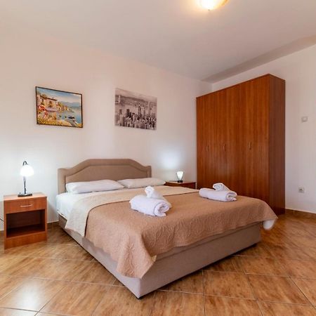 Villa Savovic Petrovac Ngoại thất bức ảnh