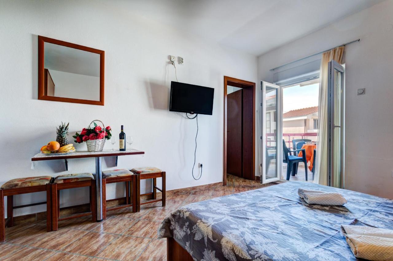 Villa Savovic Petrovac Ngoại thất bức ảnh