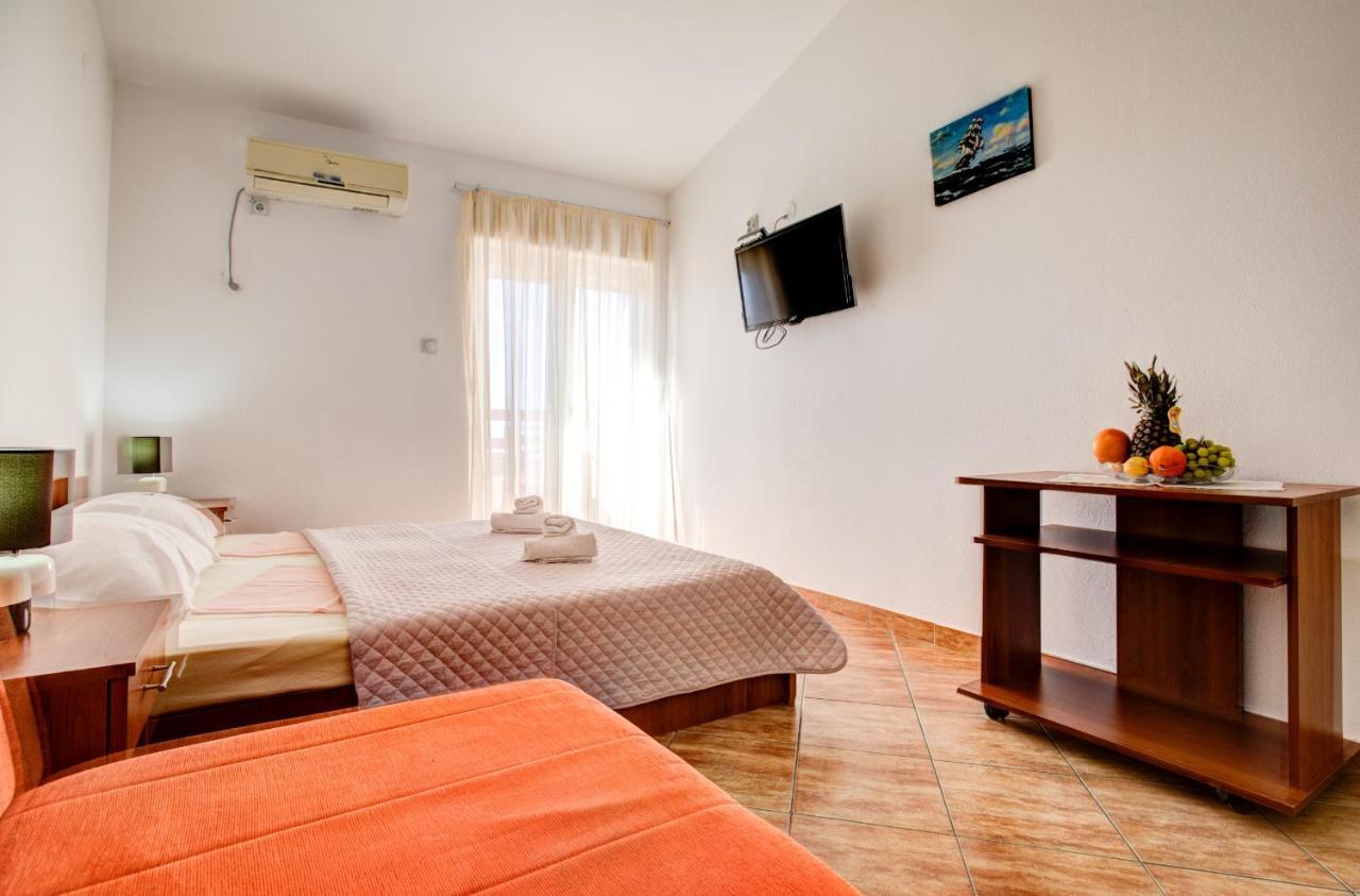 Villa Savovic Petrovac Ngoại thất bức ảnh