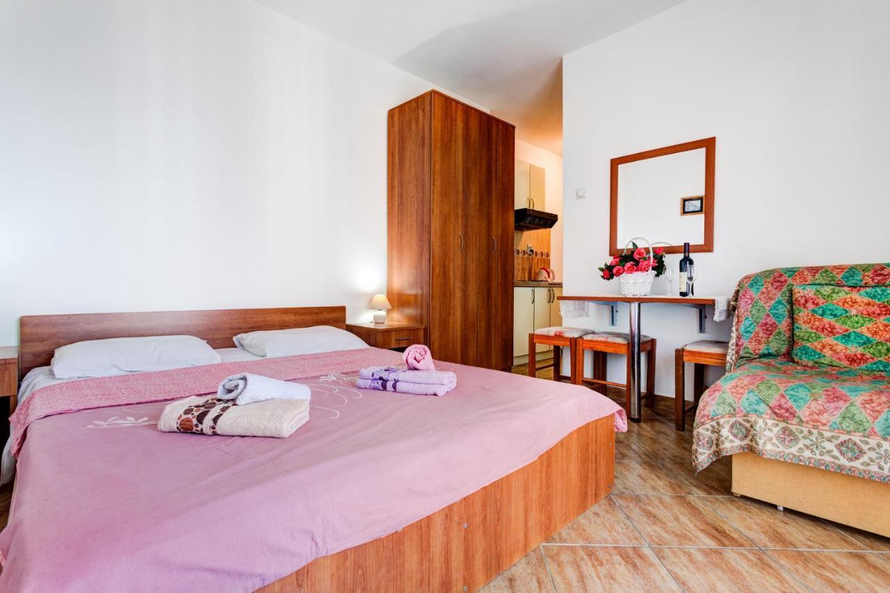 Villa Savovic Petrovac Ngoại thất bức ảnh
