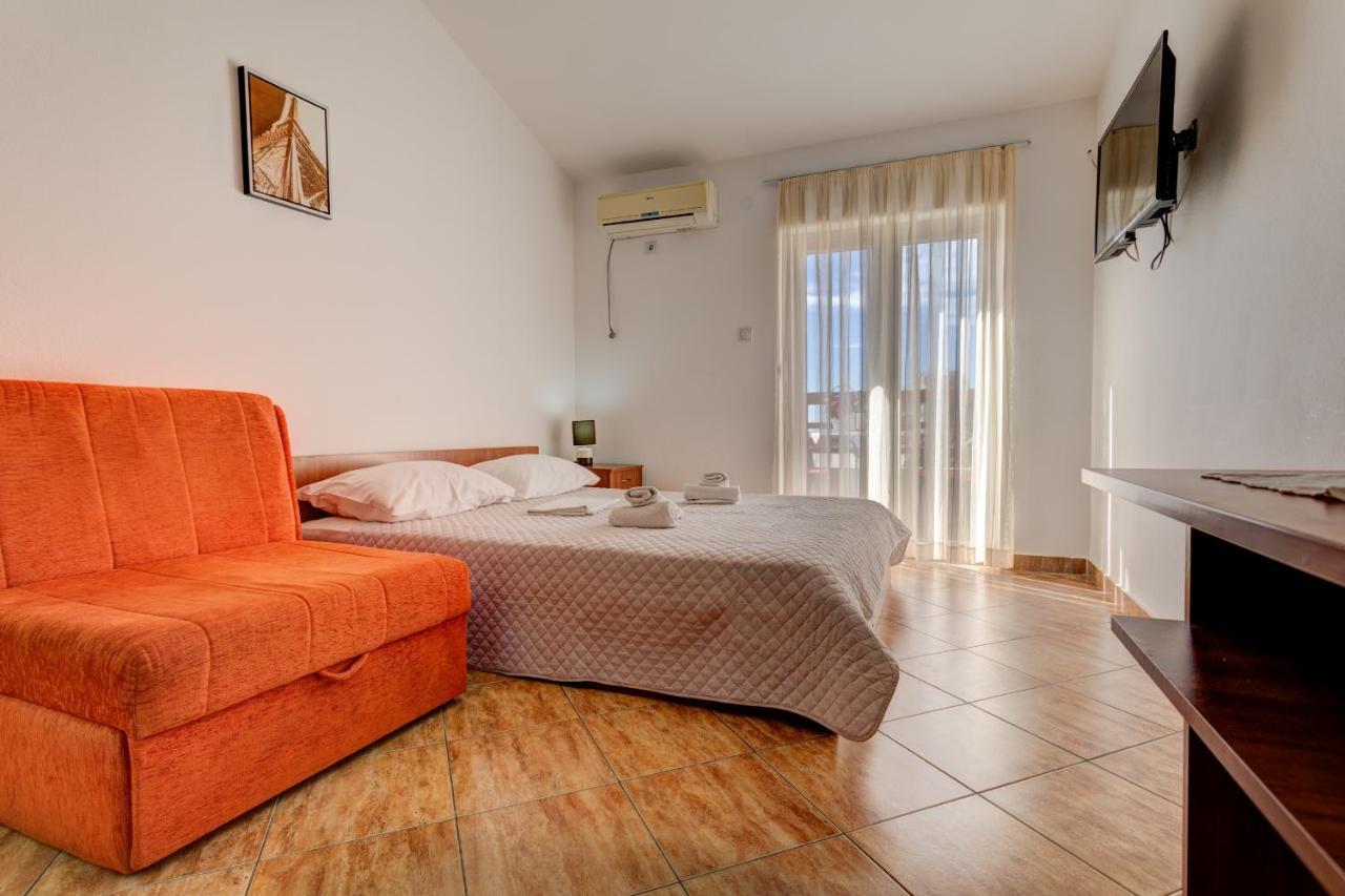 Villa Savovic Petrovac Ngoại thất bức ảnh