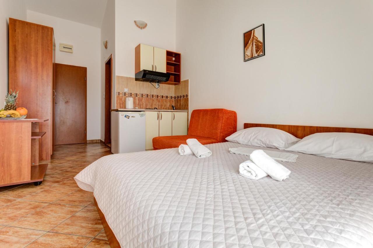 Villa Savovic Petrovac Ngoại thất bức ảnh