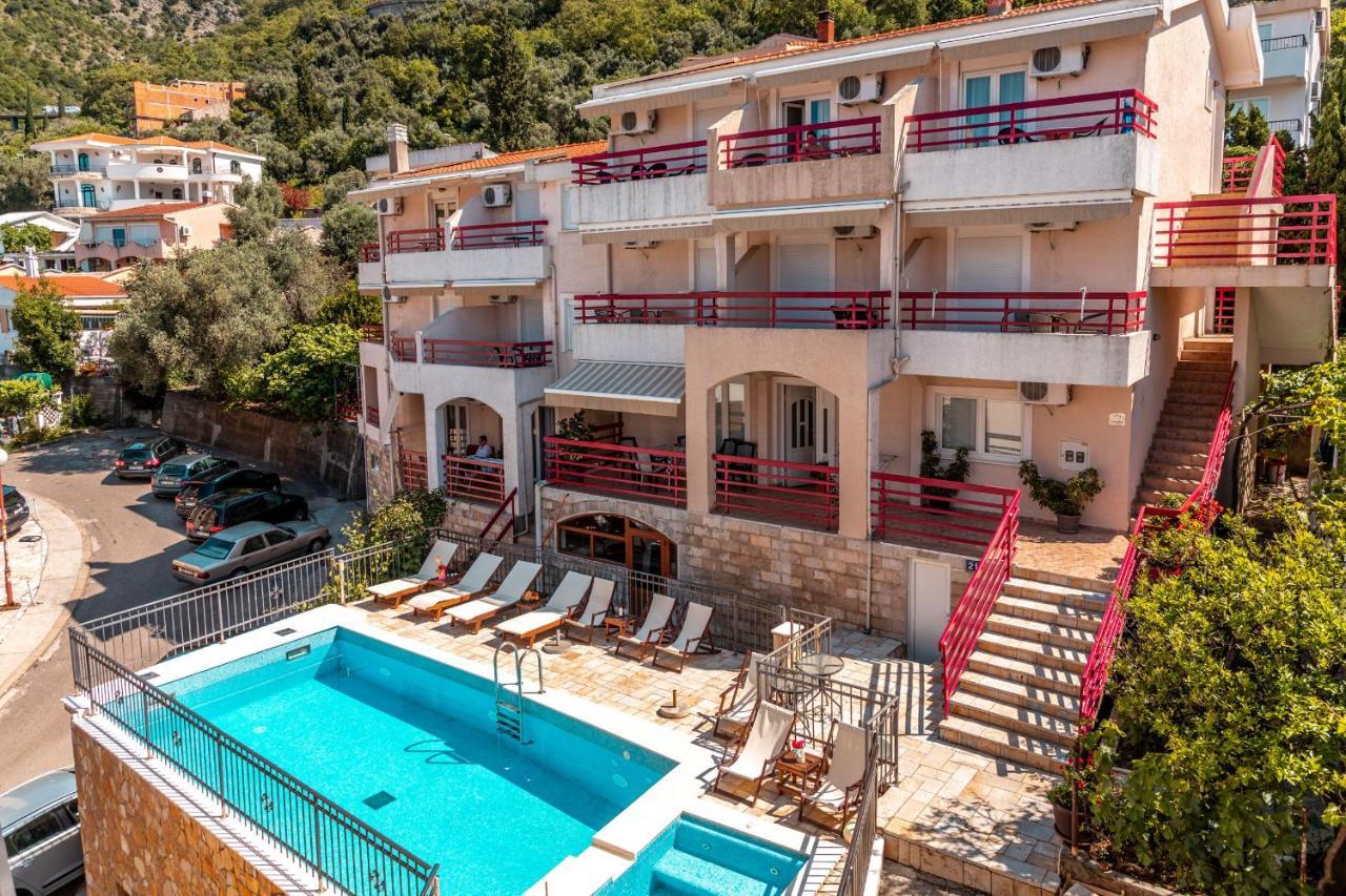 Villa Savovic Petrovac Ngoại thất bức ảnh