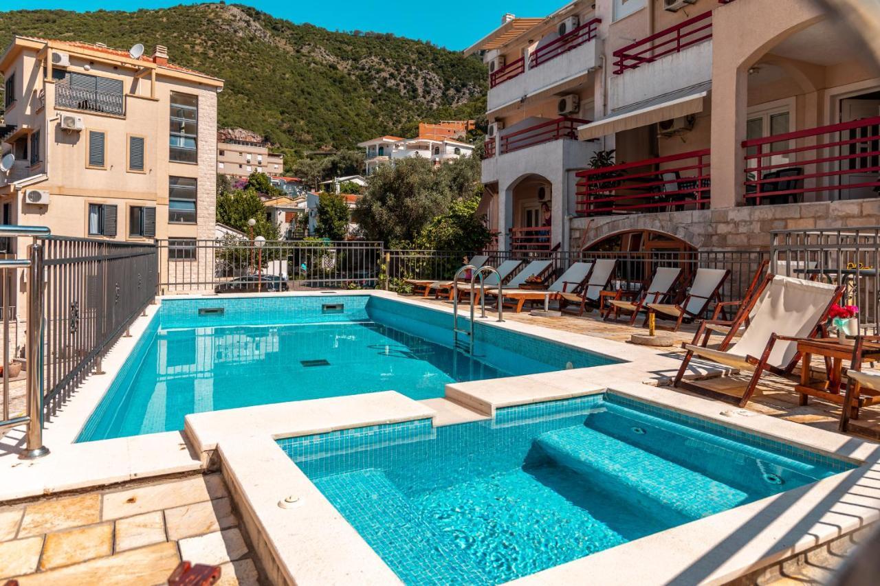 Villa Savovic Petrovac Ngoại thất bức ảnh