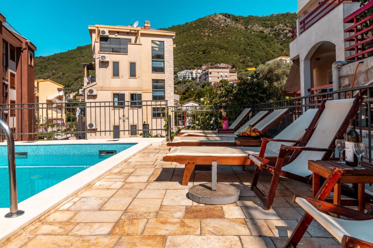 Villa Savovic Petrovac Ngoại thất bức ảnh