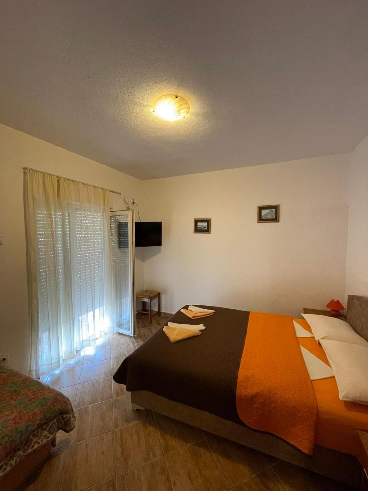 Villa Savovic Petrovac Ngoại thất bức ảnh